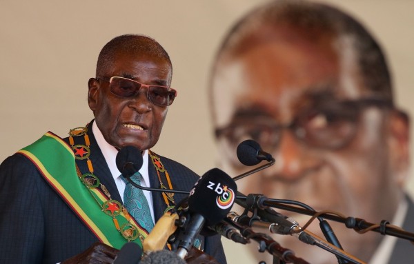 Zimbabwe approves R10.7 billion for Mugabe varsity