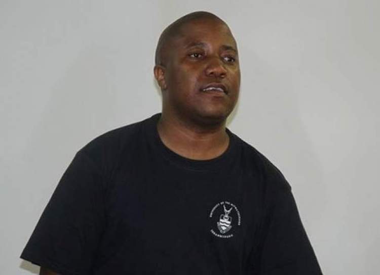 Youth leader suspended over $400k stands scam