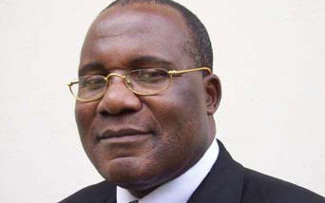 Dr Mushohwe