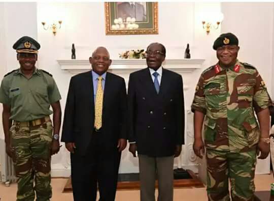 Mugabe resists pressure to resign as detention pictures emerge Mugabe resists pressure to resign as detention pictures emerge