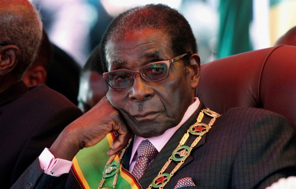 Robert Mugabe: From African hero to ousted leader