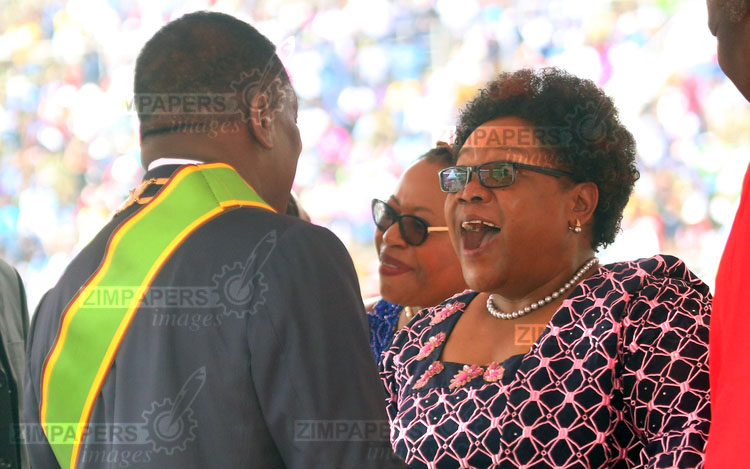 ‘Bring back stolen millions or face arrest’ ‘Bring back stolen millions or face arrest’