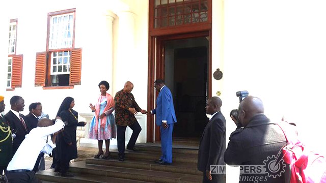 President Zuma welcomes President Mnangagwa. Picture by Tendai Mugabe
