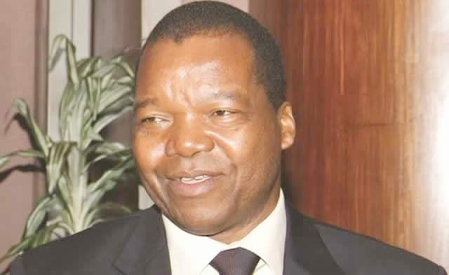RBZ tightens screws on externalisation RBZ tightens screws on externalisation