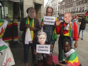 Thumbs up to Chamisa in London – Zimbabwe Mock Election