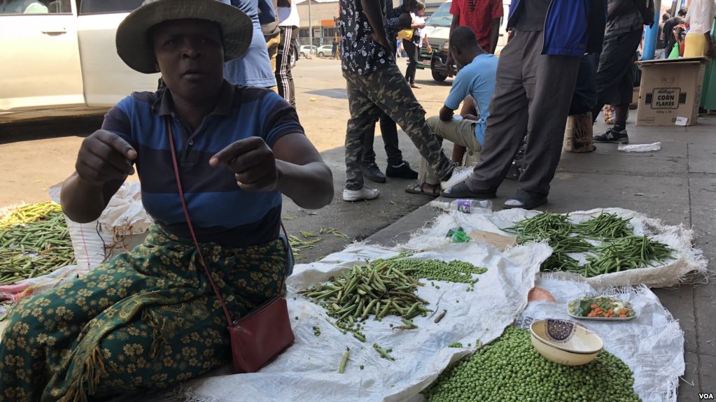 Zimbabwe’s Government Says Worst of its Economic Woes is Over Zimbabwe’s Government Says Worst of its Economic Woes is Over