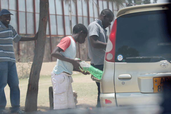 Fuel shortages slow wheat deliveries Fuel shortages slow wheat deliveries