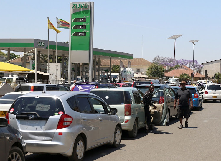 Zimbabwe slides back towards 2008’s economic chaos Zimbabwe slides back towards 2008’s economic chaos