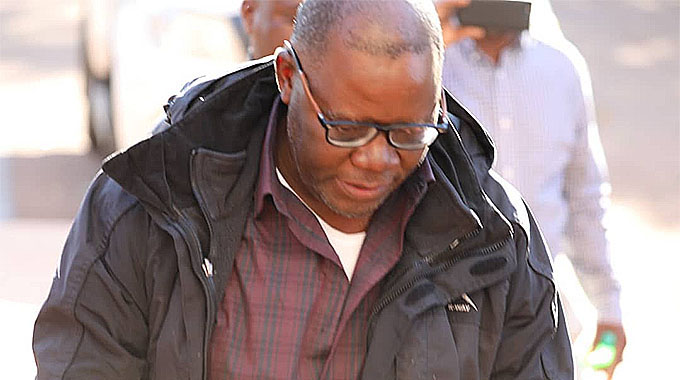 Prosecutor labels magistrate stupid in Biti case