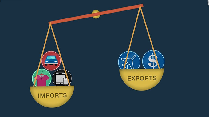 Trade deficit drops