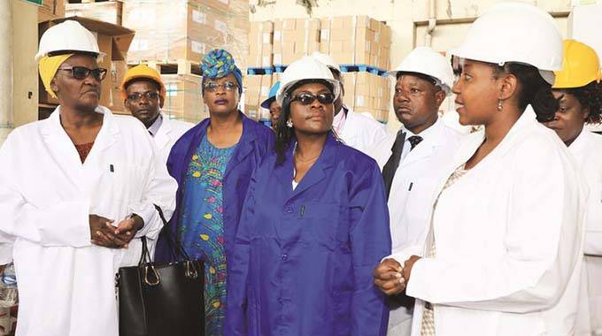 Parly grills Natpharm over pharmacies