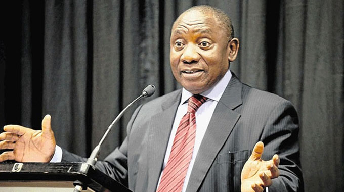 SA President Ramaphosa Zim-bound