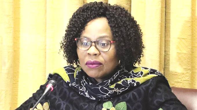 Mugabe repatriation team off to Singapore