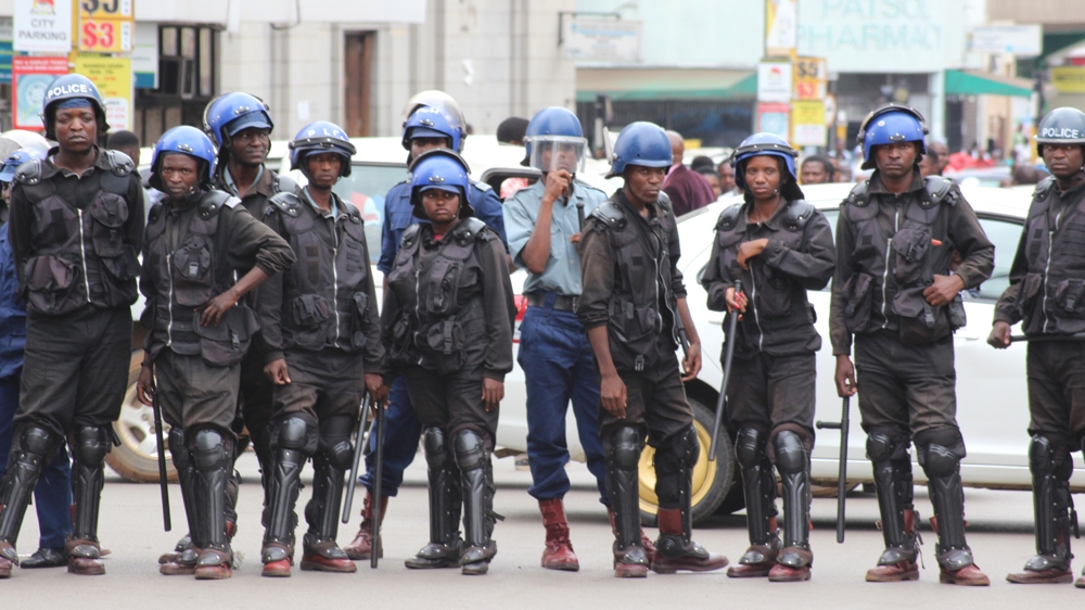Riot police in Harare forcefully dispersed supporters of the main opposition party who had gathered to listen to a speech by their leader 
