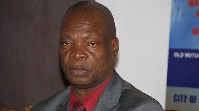 Trial of ex-council bosses opens