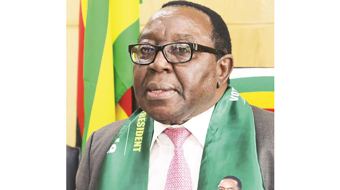 Zanu-PF to reinstate DCCs in party constitution