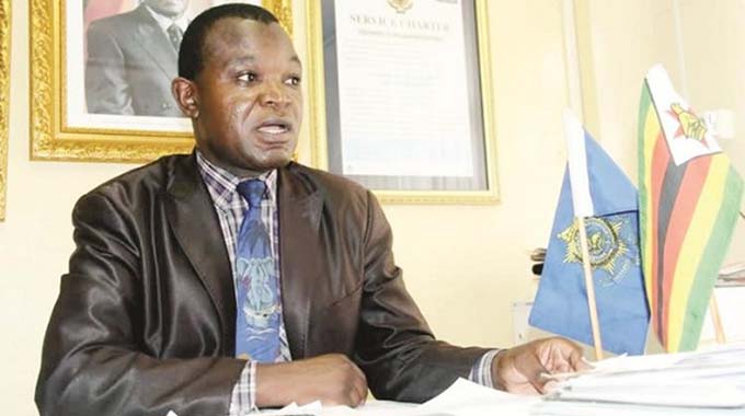 SA, Zim clear travellers