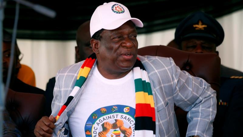 Mnangagwa had announced a 21-day lockdown on March 30 in a bid to contain the spread of the coronavirus [File: Philimon Bulawayo/Reuters]