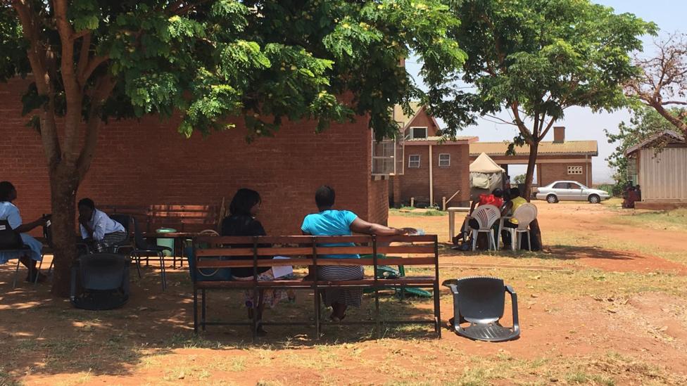 A friendship bench in Malawi (Credit: The Friendship Bench Zimbabwe) A friendship bench in Malawi (Credit: The Friendship Bench Zimbabwe)