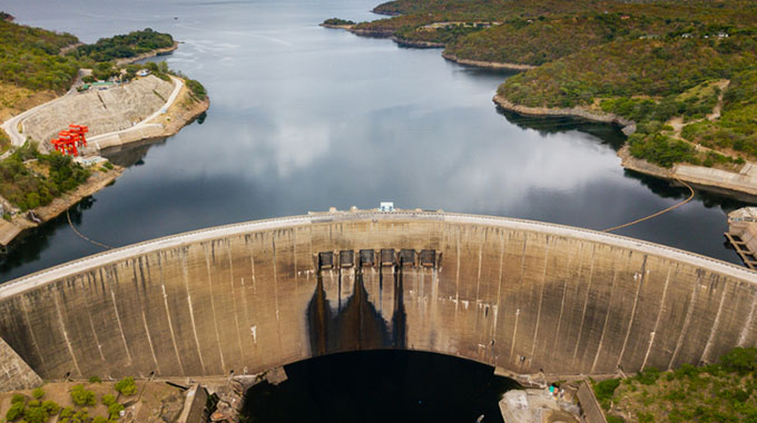 Water shortages hit Kariba