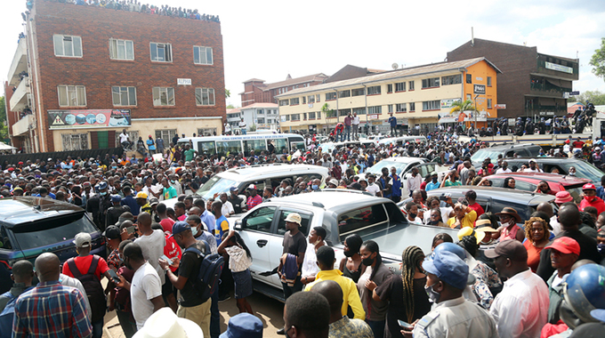 Thousands bid farewell to Ginimbi