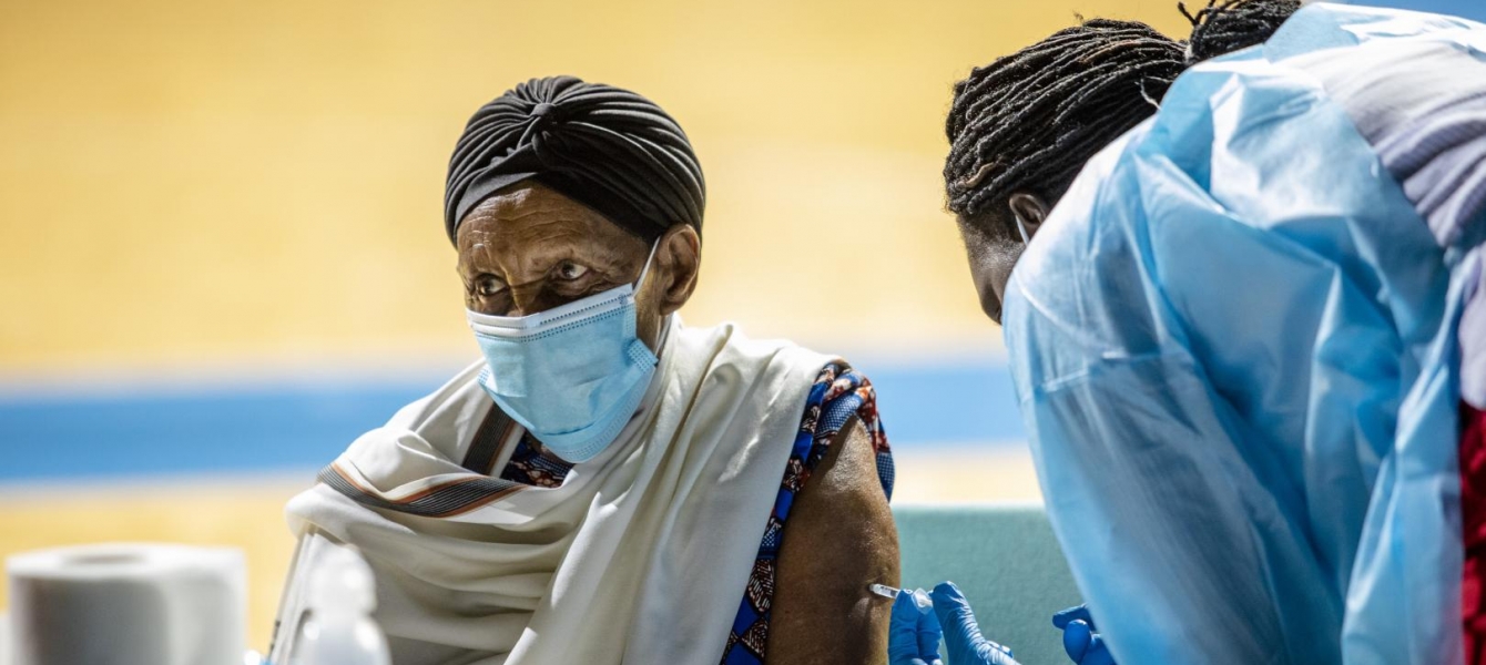 Less than 2% of world’s COVID-19 vaccines administered in Africa © WHO Limited supplies slow COVID-19 vaccination in Africa