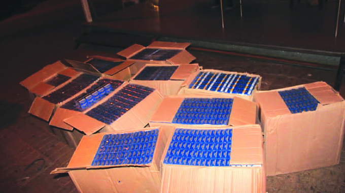 SA army truck, soldiers arrested for smuggling