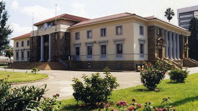 Harare gets tough on boom gates