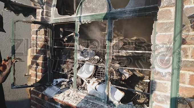 Fire destroys SMEs mall in Karoi