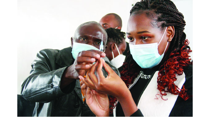Pharmacists to accelerate Covid-19 vaccination