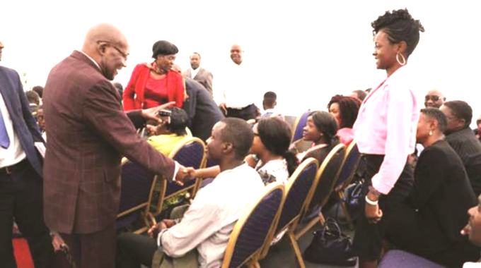 Presidential scholarship now open