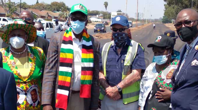 Zanu PF VP Mohadi, leadership tours Seke Road