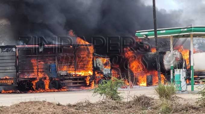 JUST IN: Fire outbreak at fuel garage, tanker, vehicles burnt