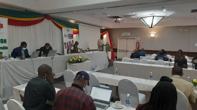 ZEC interfaces with social media practitioners