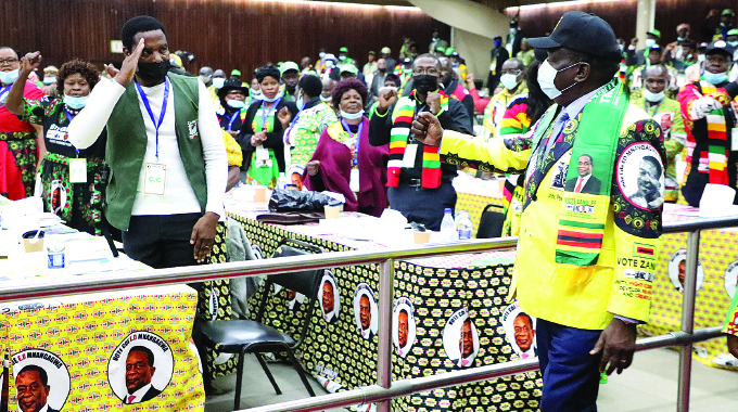 ‘No let up in developing Zim’