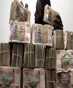 Zimbabwe plans triple-digit interest rate hike to tame inflation Zimbabwe plans triple-digit interest rate hike to tame inflation