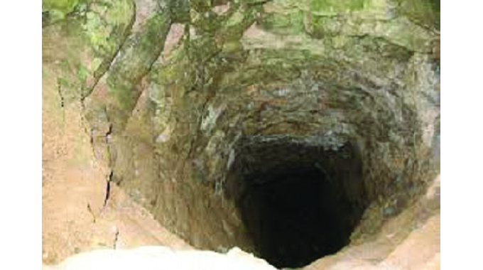 Miner’s hellish 4 days trapped underground