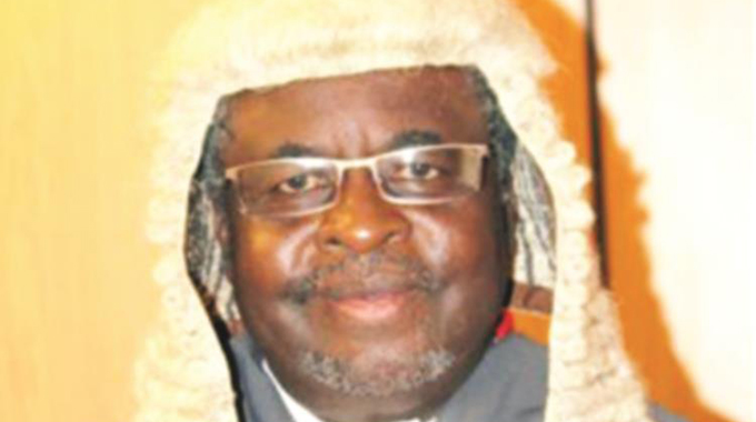 ‘Report shady land deals to Ministry’