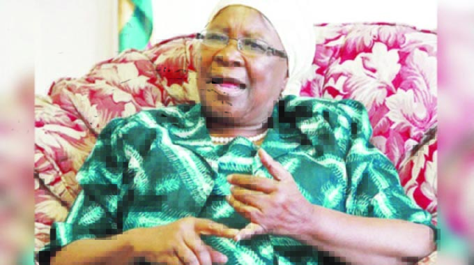 Former Minister Sandi-Moyo dies