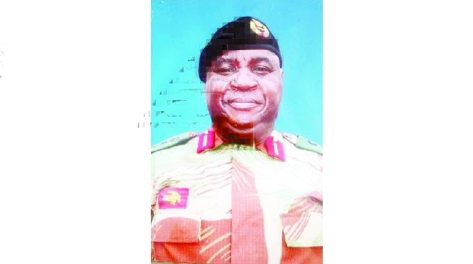 ZNA senior officer dies