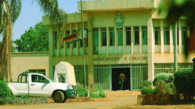 Chegutu health scare as sewer contaminates water