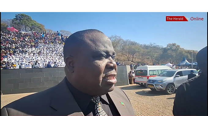 Diplomats, opposition members hail Heroes Day