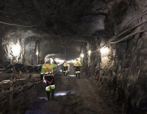 Zimbabwe's Blanket Mine Reports 3% Rise in Nine-Month Gold Output